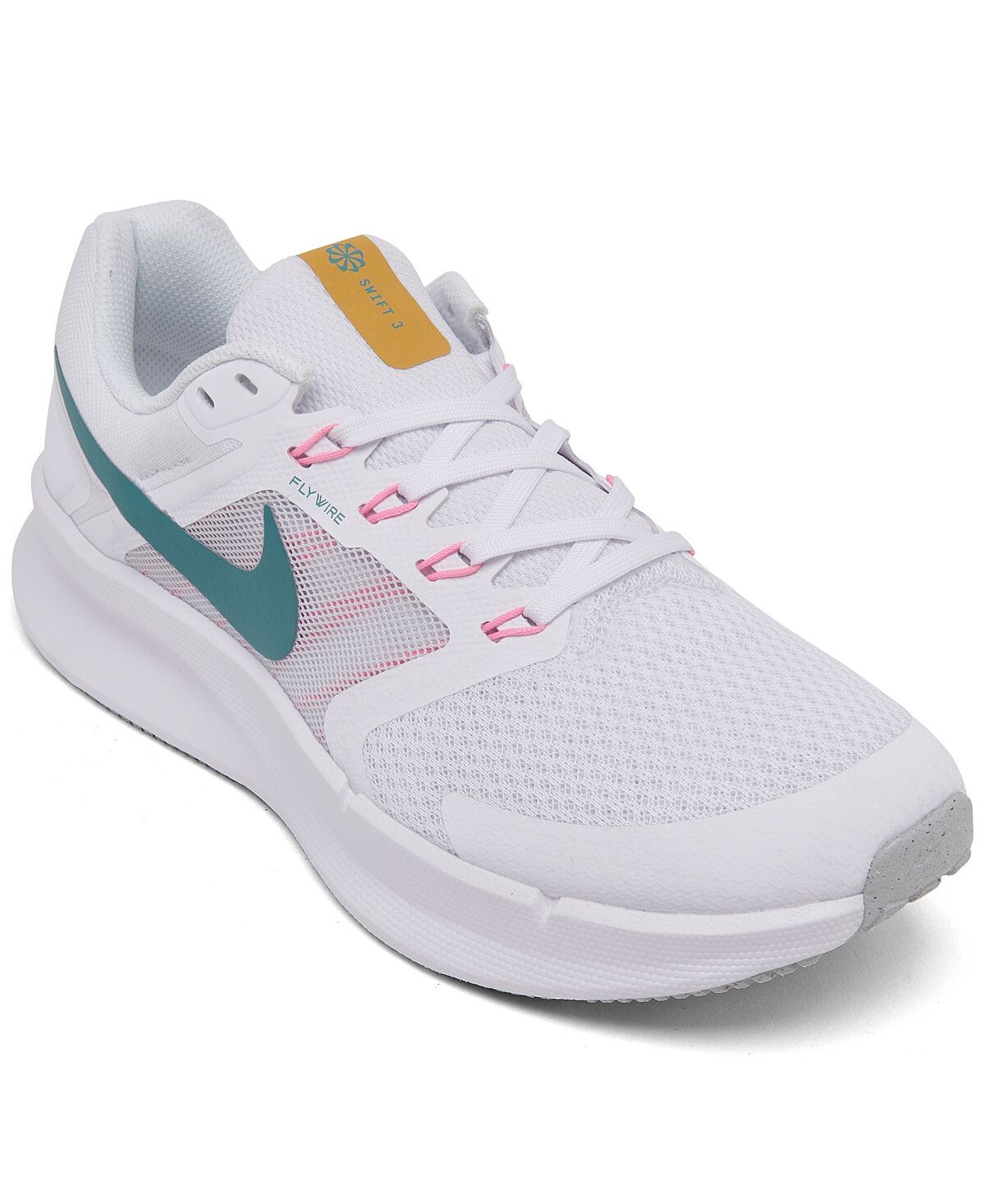 

Женские кроссовки для бега Run Swift 3 от Finish Line Nike
