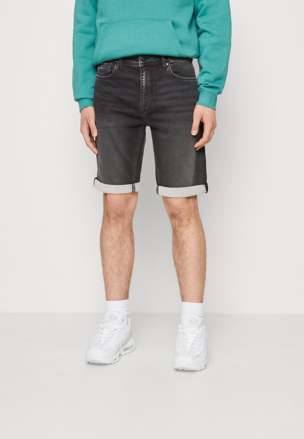 

Джинсовые шорты Pepe Jeans