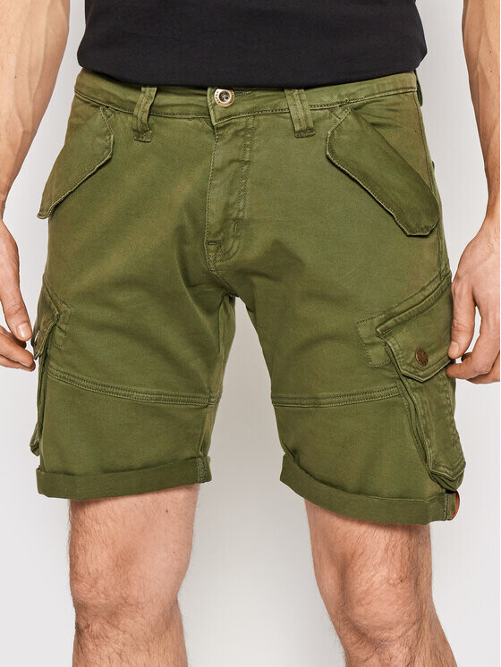 

Тканевые шорты стандартного кроя Alpha Industries, зеленый