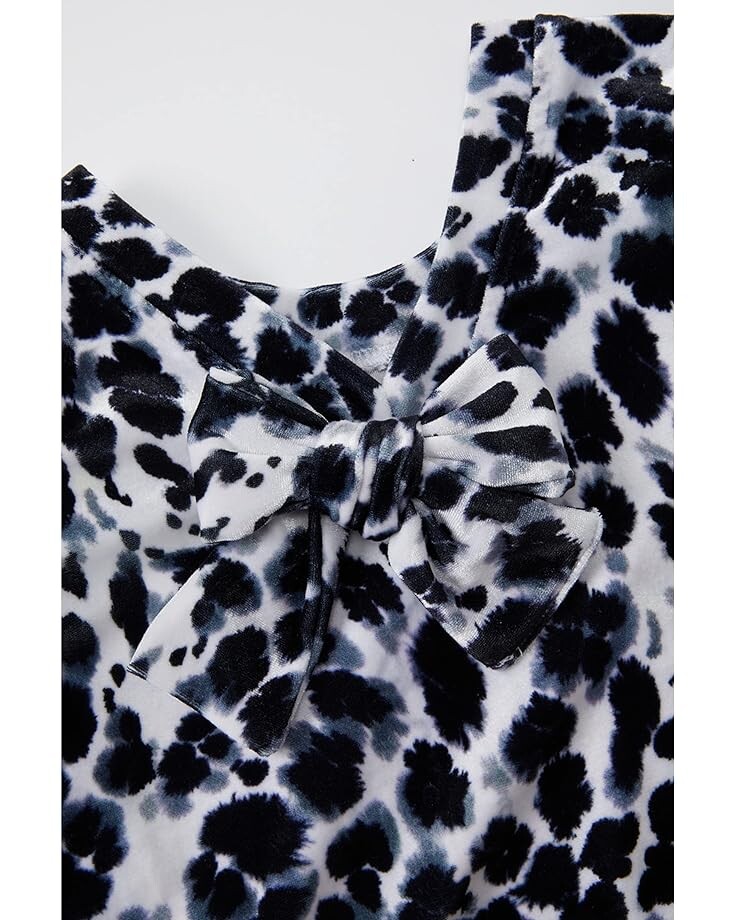 Платье Chaser Stretch Velvet Bow Detail Puff Sleeve Dress, цвет Snow Leopard