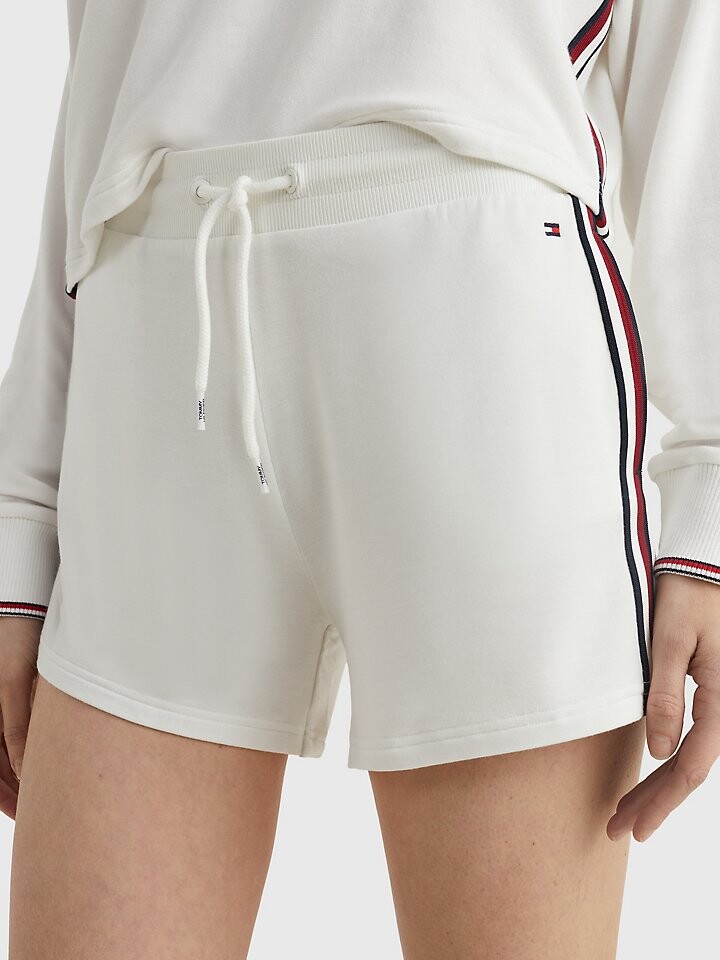 

Шорты в полоску с логотипом Tommy Hilfiger