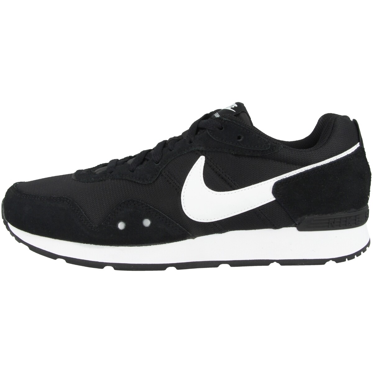 

Низкие кроссовки Nike low Venture Runner, черный