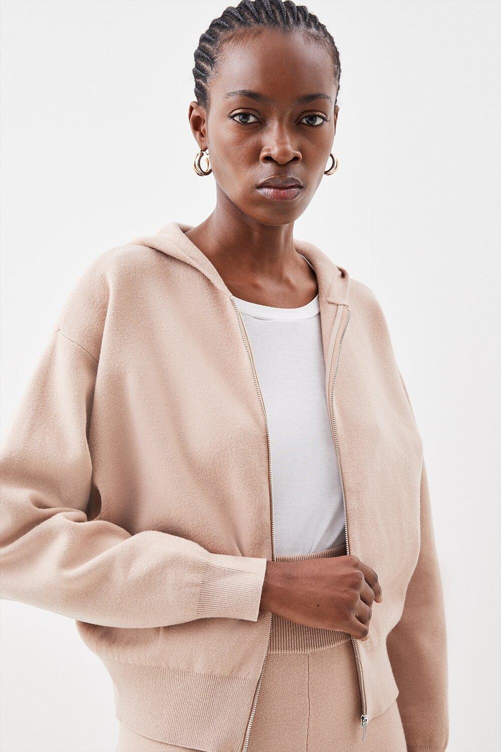 

Компактная толстовка Smart Hoodie с эффектом шерсти на молнии Karen Millen, бежевый
