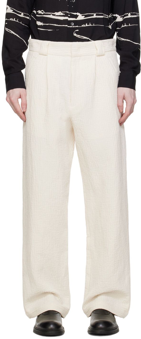 

Белоснежные брюки со складками Emporio Armani