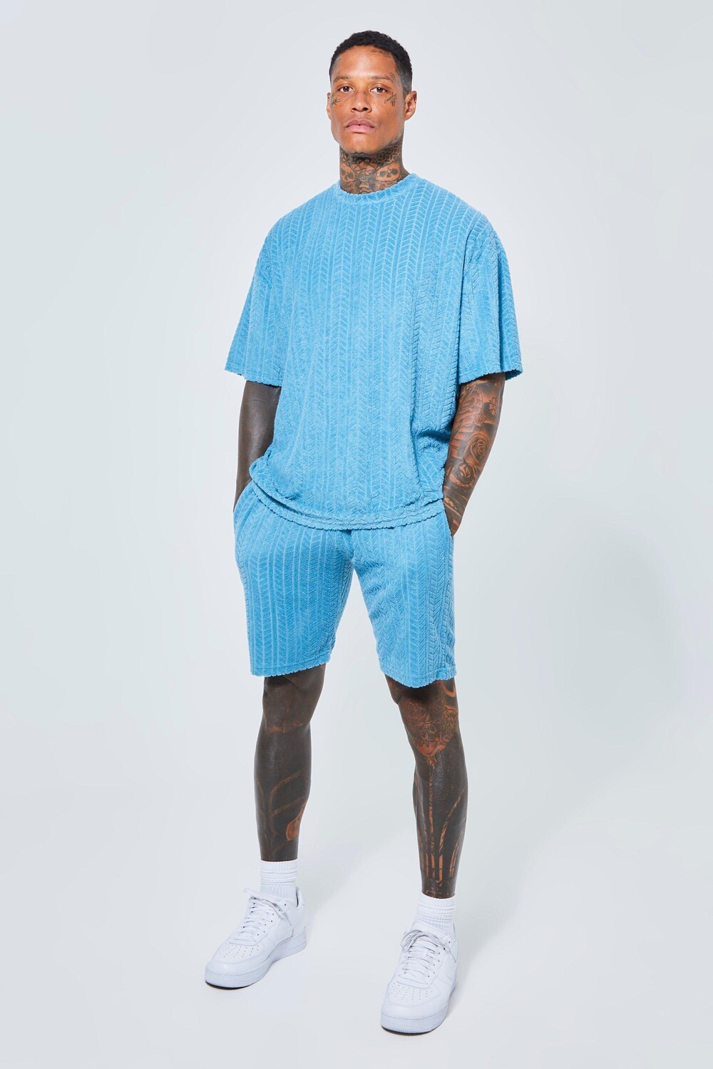 

Футболка и короткий комплект оверсайз из полотенца в клетку Boohoo, синий
