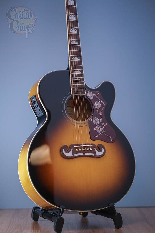 Акустическая гитара Epiphone EJ-200SCE w/ Fishman SoniTone Vintage Sunburst