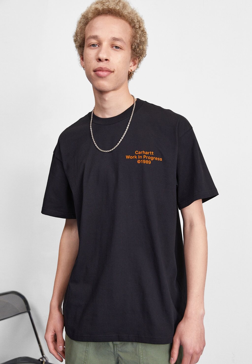 

Футболка с принтом Carhartt WIP, черный