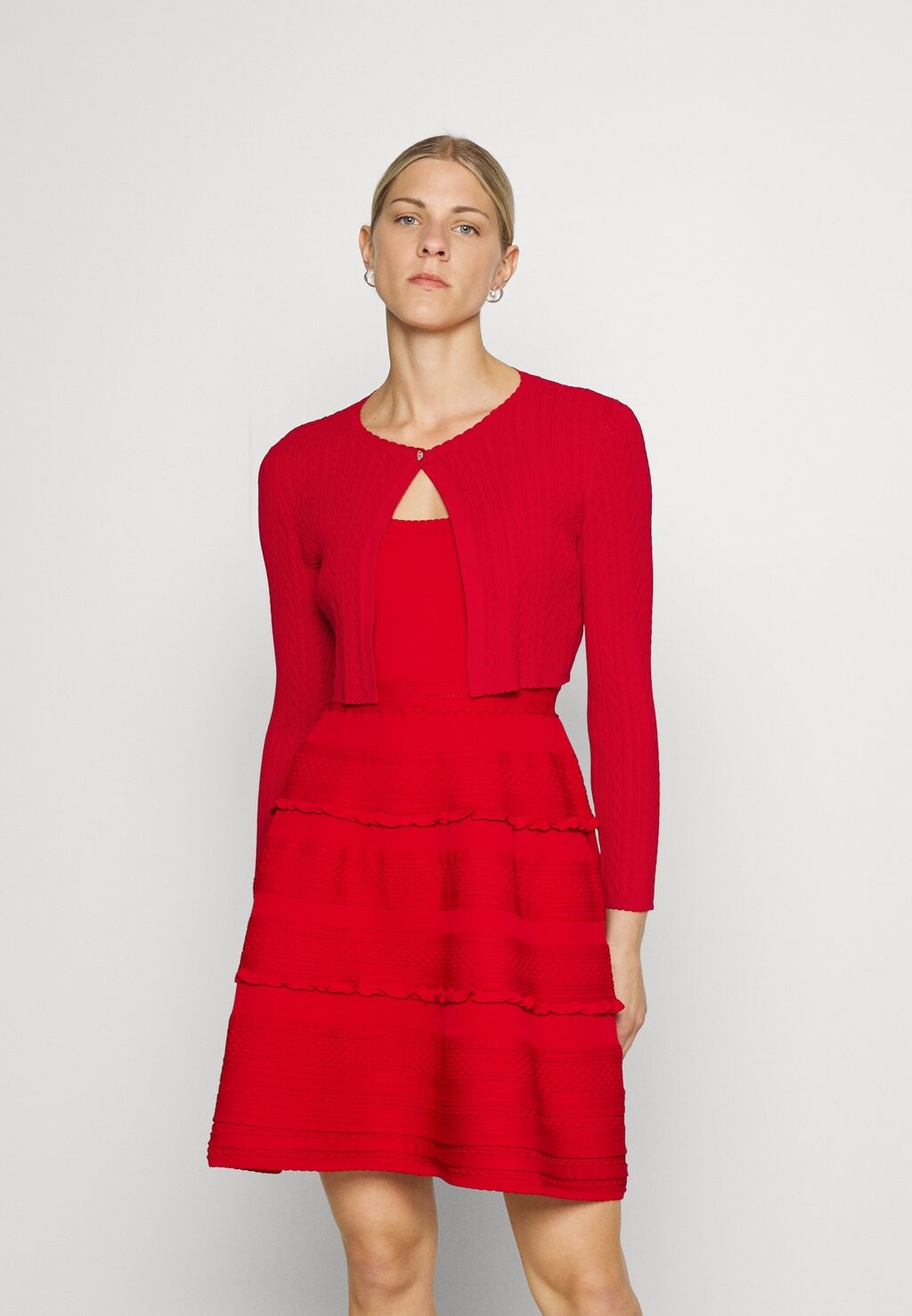 

Кардиган Needle & Thread, красный