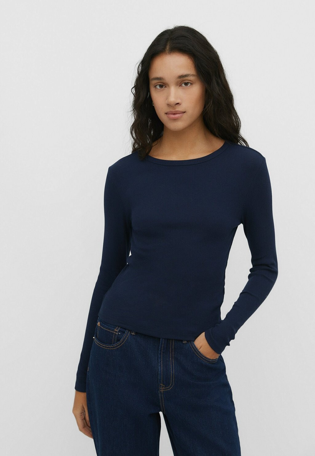 

Вязаный свитер Stradivarius, цвет dark blue