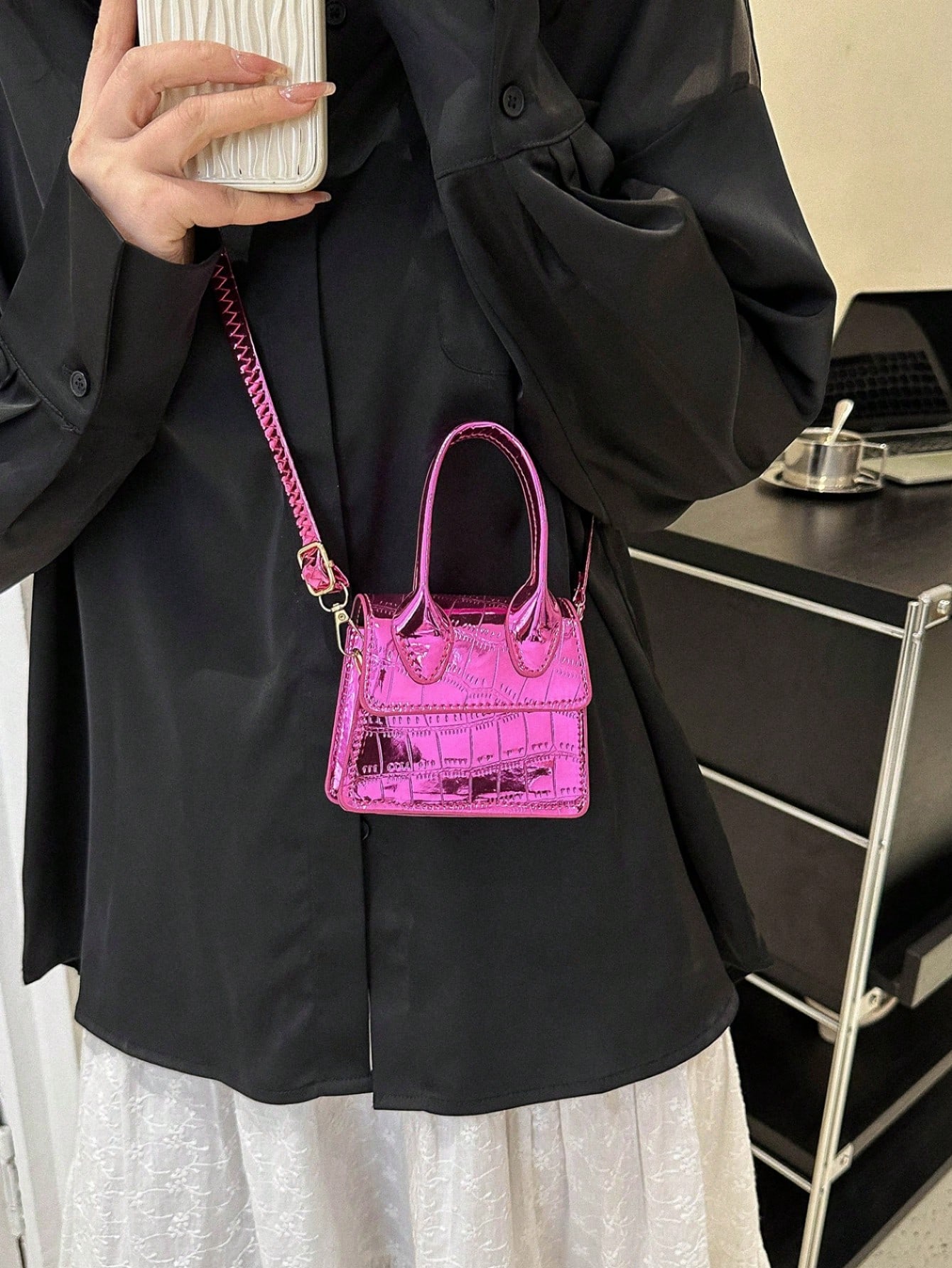 Женская модная корейская универсальная маленькая квадратная сумка через плечо, фиолетовый новая корейская кожаная маленькая сумка на цепочке маленькая квадратная сумка женская сумка на одно плечо диагональная сумка через плечо