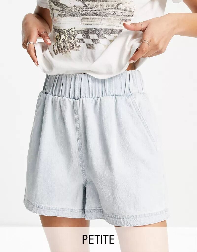

Джинсовые шорты без шнурков Topshop