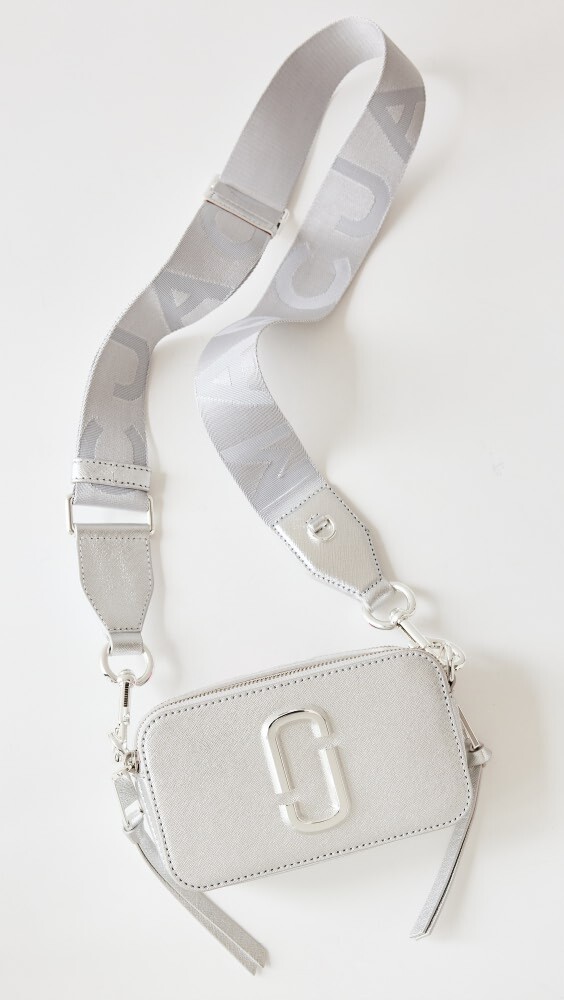 

Сумка-кроссбоди Marc Jacobs The Snapshot, серебряный