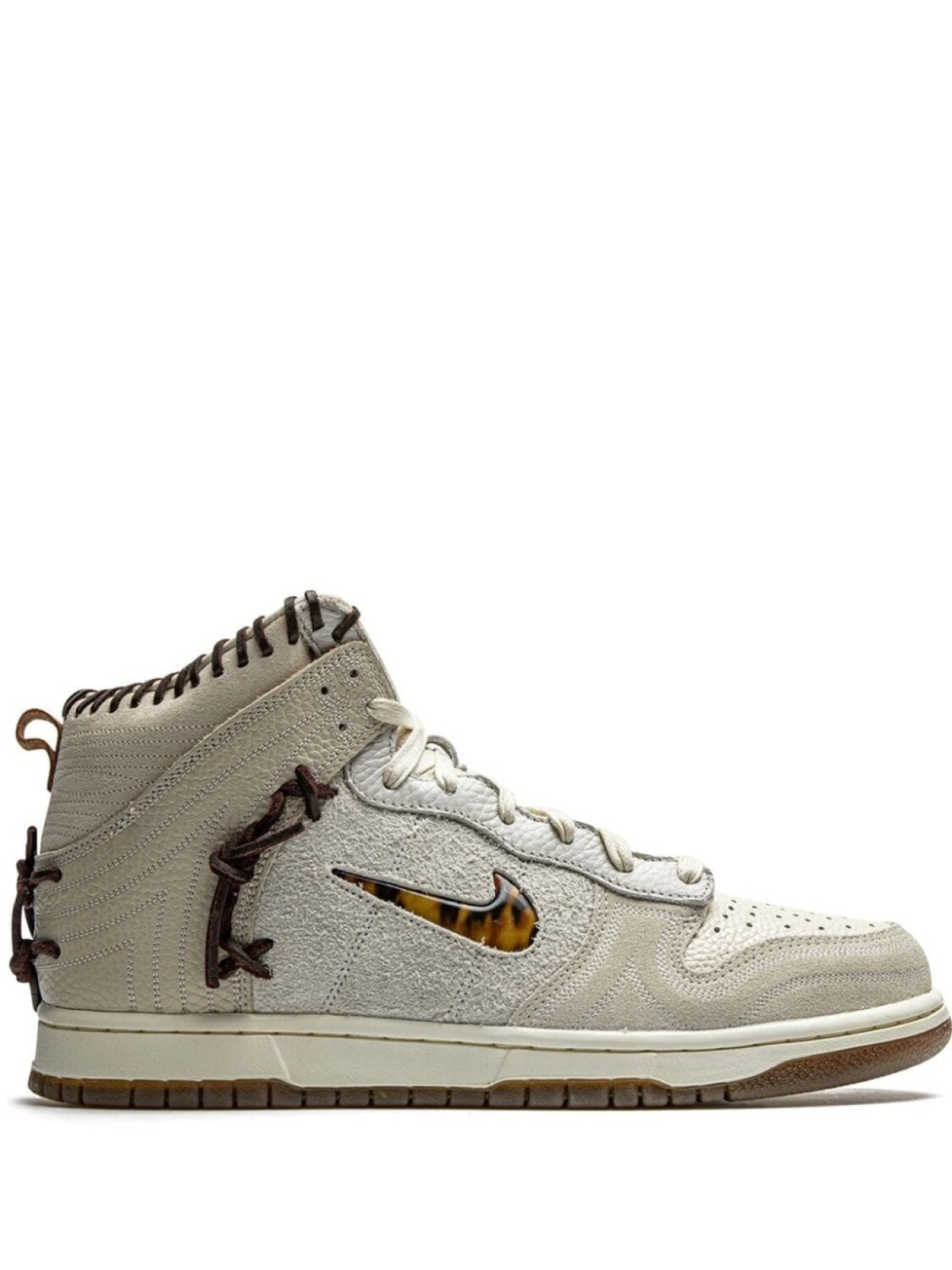 

Nike кроссовки Dunk High из коллаборации с Bodega, нейтральный цвет