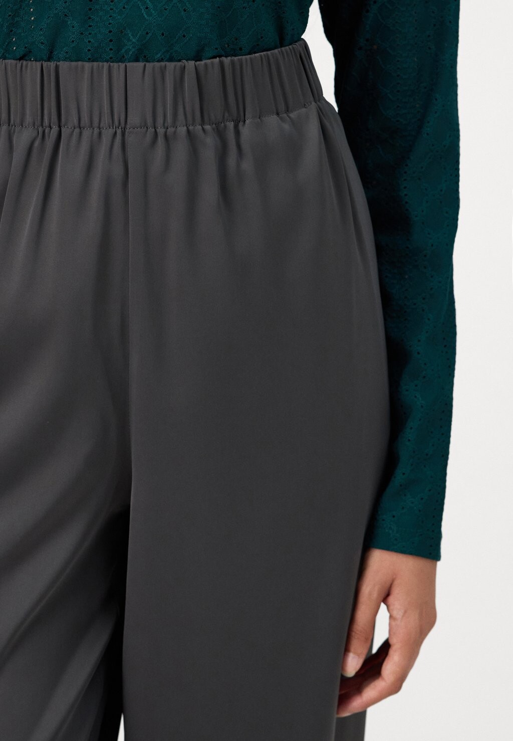 

Брюки SLFLENA TINNI RELAXED WIDE PANT Selected, черный