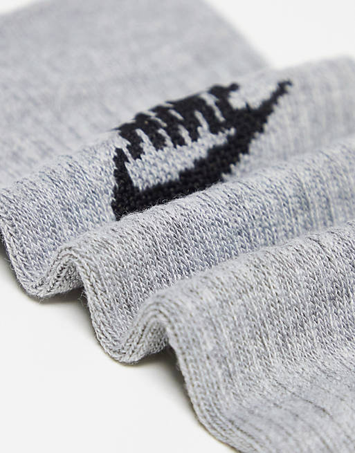 Набор из трех носков Nike Everyday Essential черного, белого и серого цветов