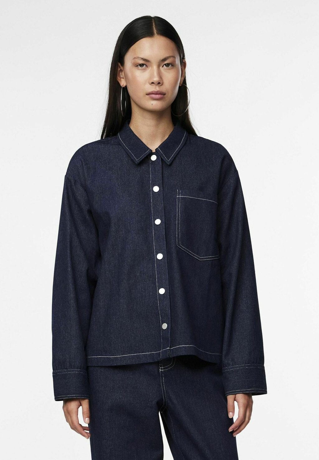 

Рубашка Pieces PCSHIRLEY, цвет dark blue denim