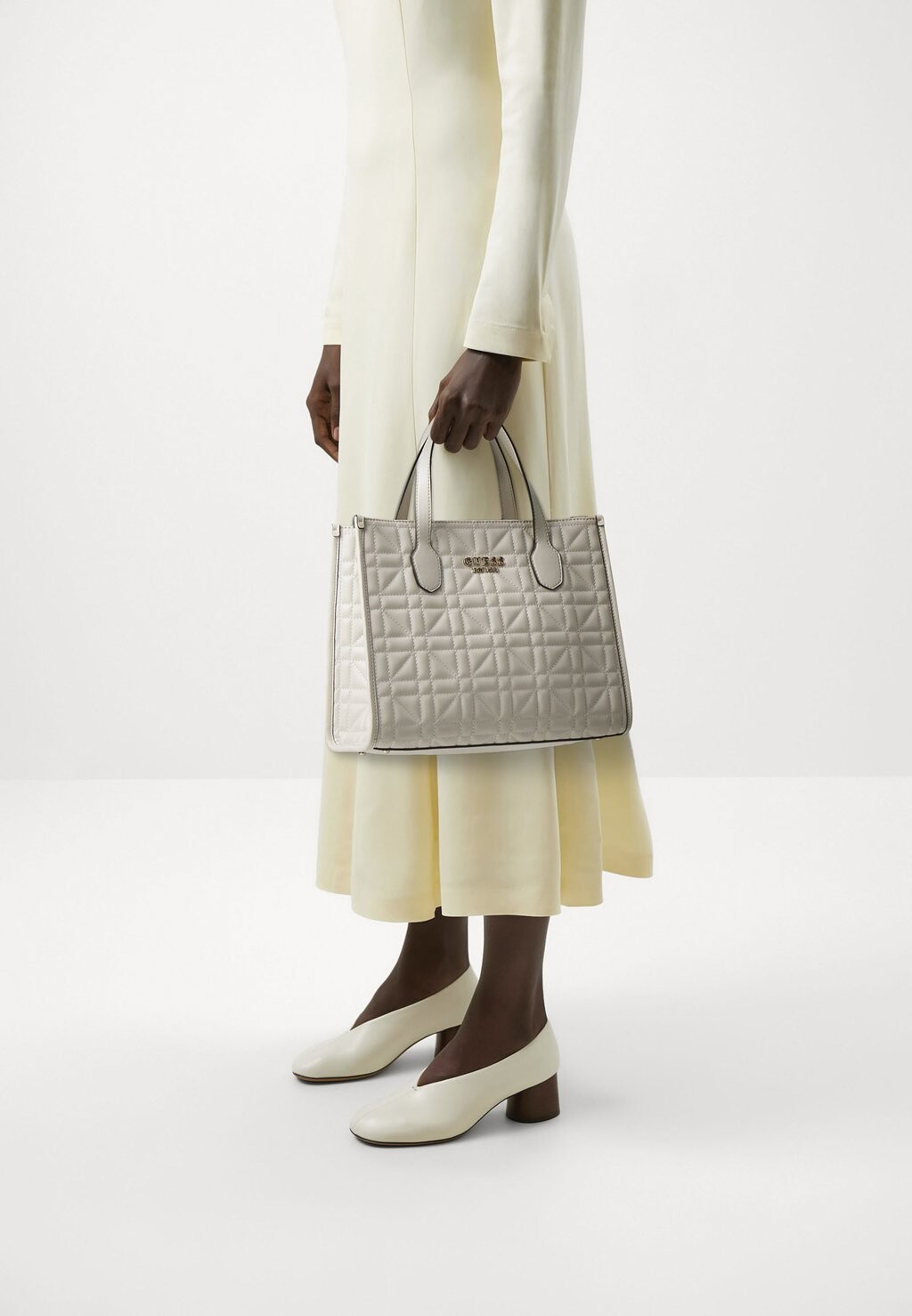 

Сумочка Silvana Compartment Tote Guess, камень