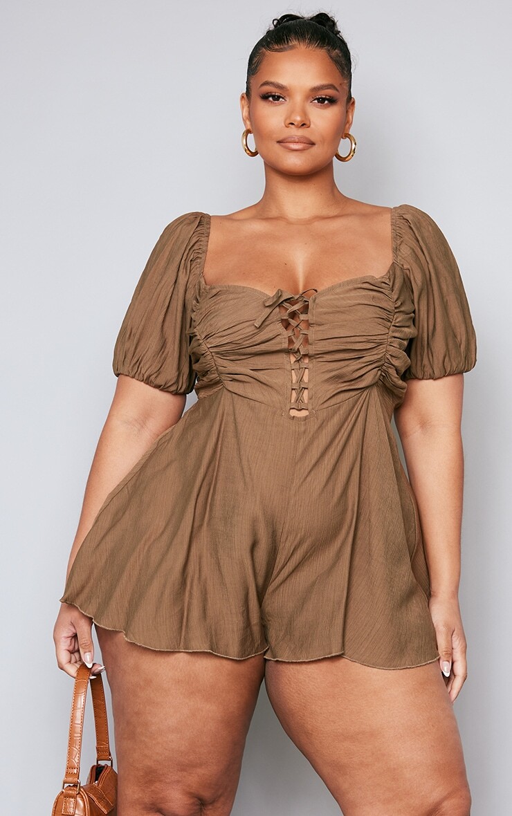 

PrettyLittleThing Комбинезон Plus с текстурированной шнуровкой и темно-хаки