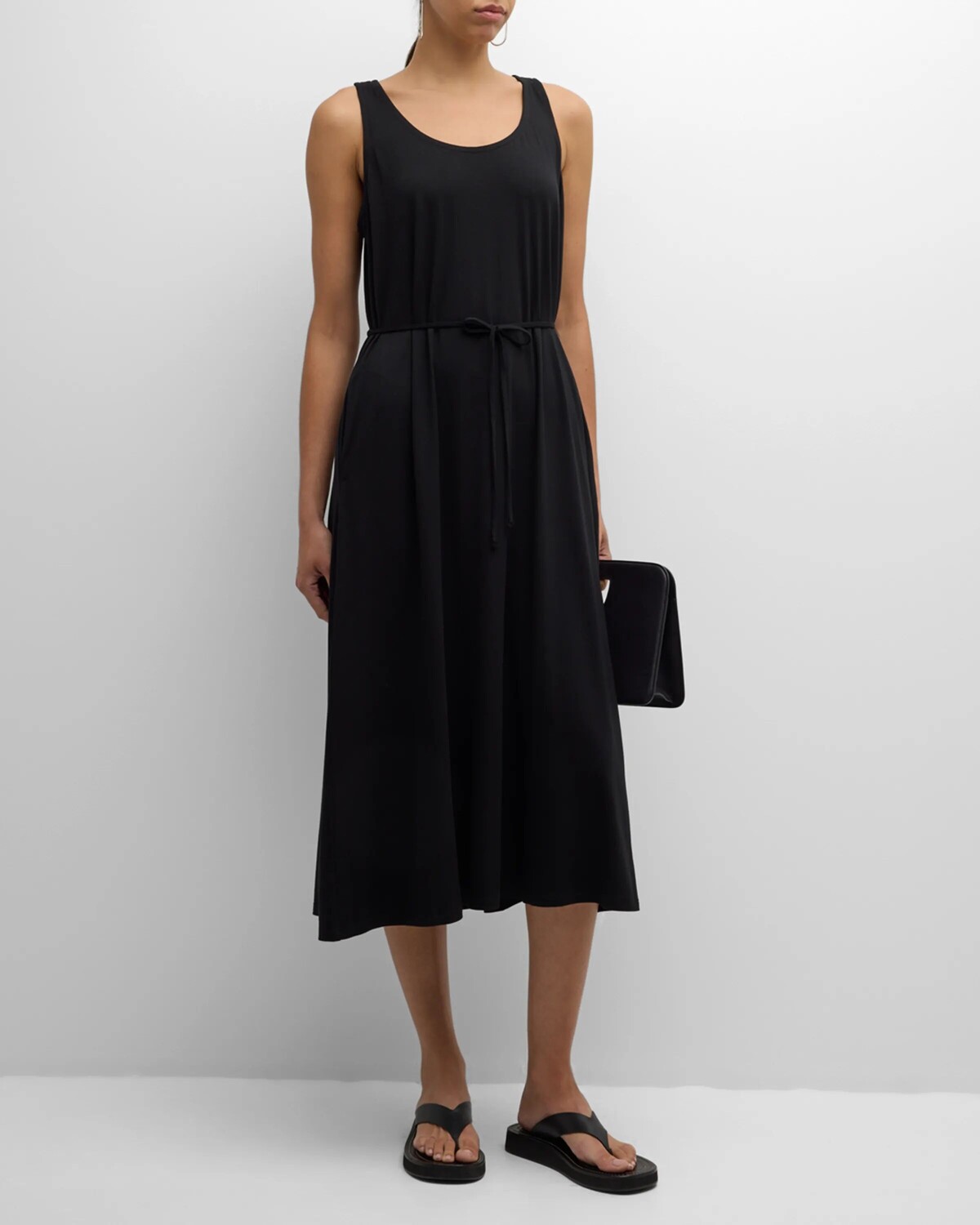 

Платье миди из джерси без рукавов с овальным вырезом Eileen Fisher, цвет Black