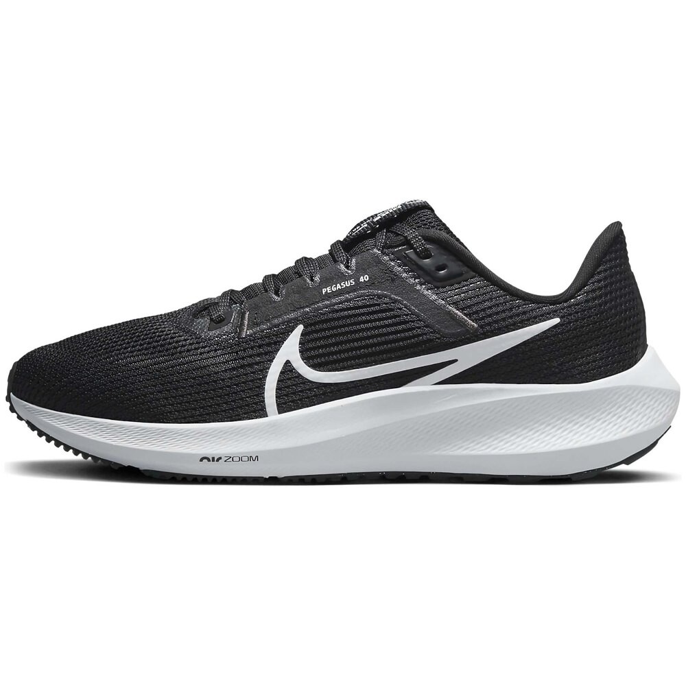 

Кроссовки Nike Pegasus 40, черный