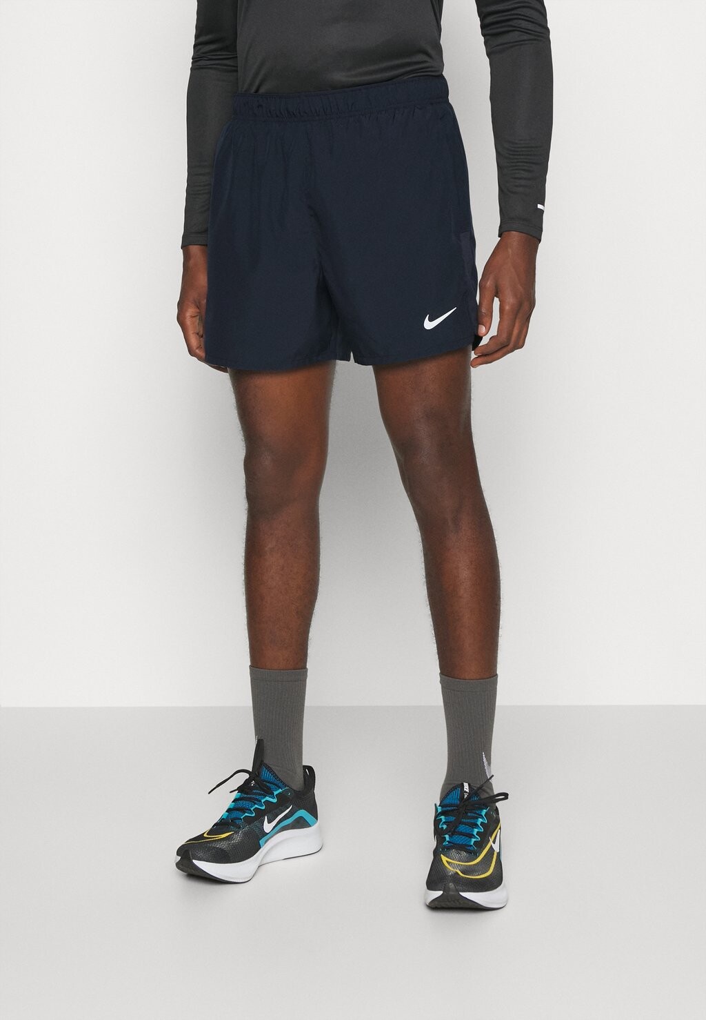 

Спортивные шорты Nike