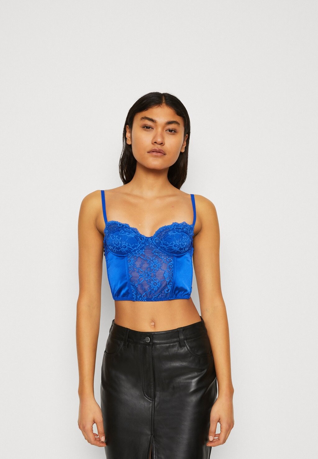 

Топ BDG Urban Outfitters, ярко-голубой