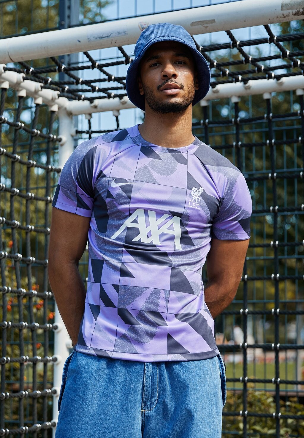 

Спортивная футболка Liverpool Fc Academy Nike, цвет space purple/gridiron/white