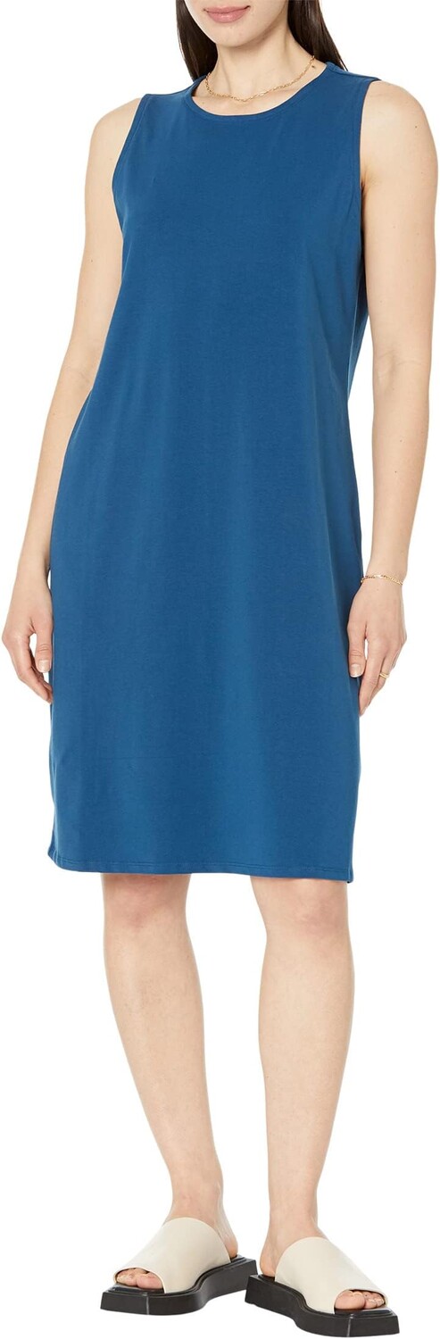 

Платье длиной до колена с круглым вырезом Eileen Fisher, цвет Atlantis