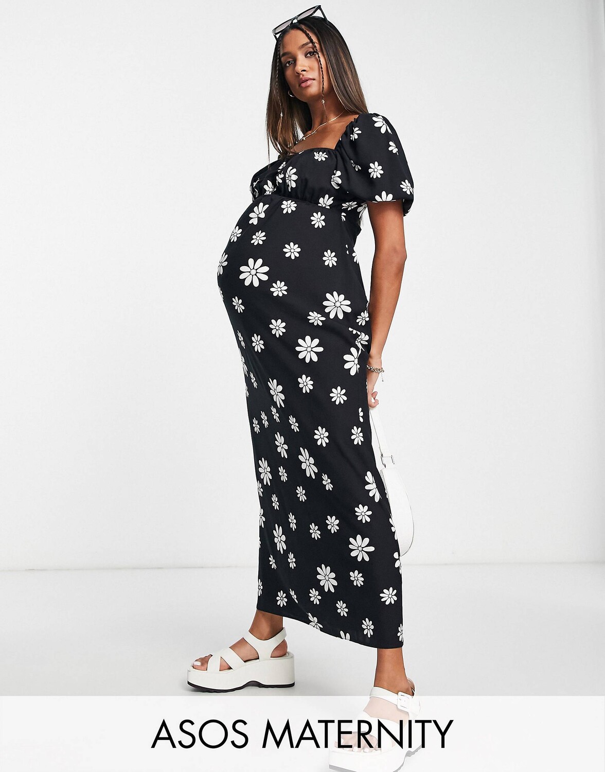 

Однотонное платье миди с квадратным вырезом и эластичными деталями ASOS DESIGN Maternity с цветочным принтом