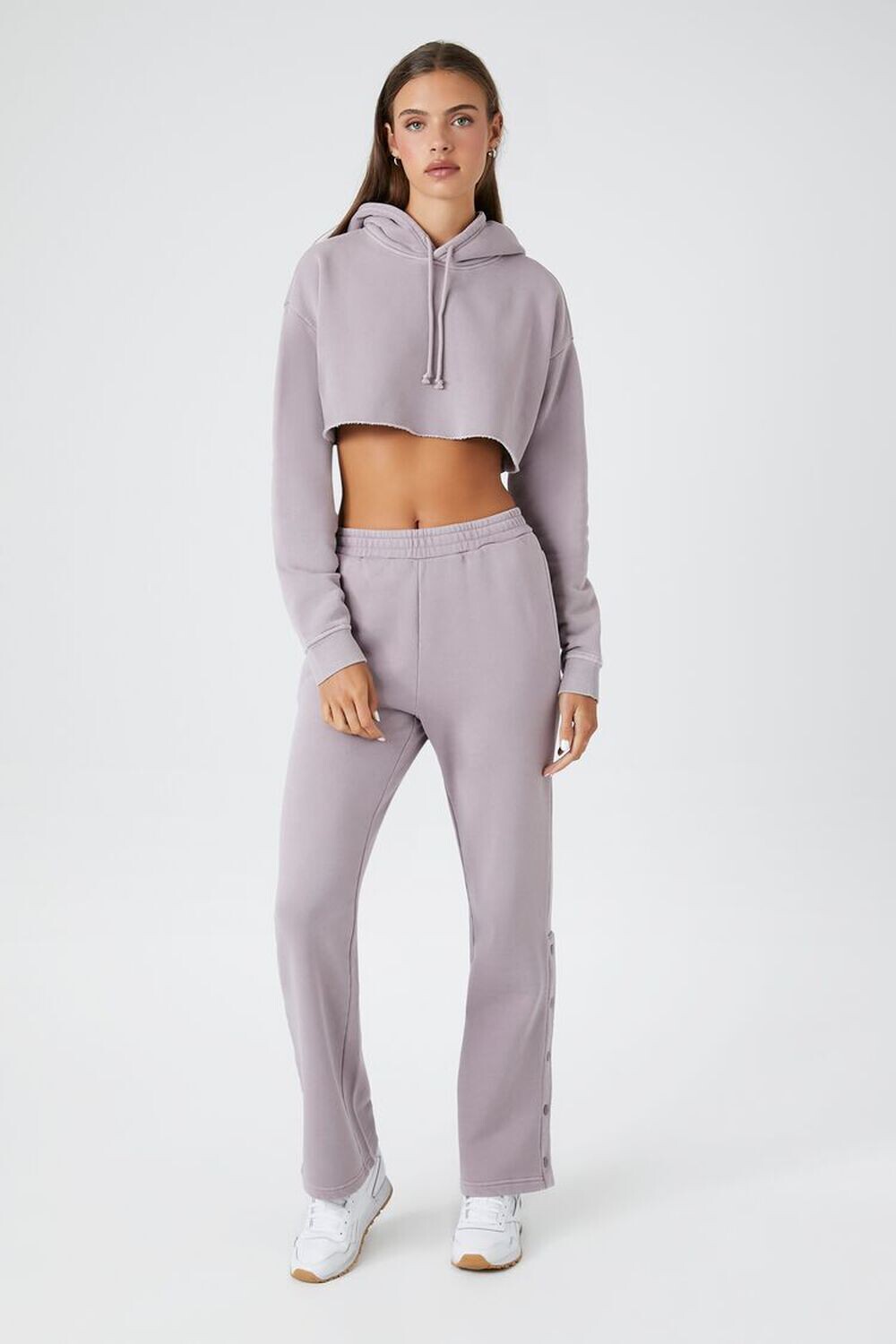 

Флисовые спортивные штаны с минеральной стиркой Forever 21, фиолетовый