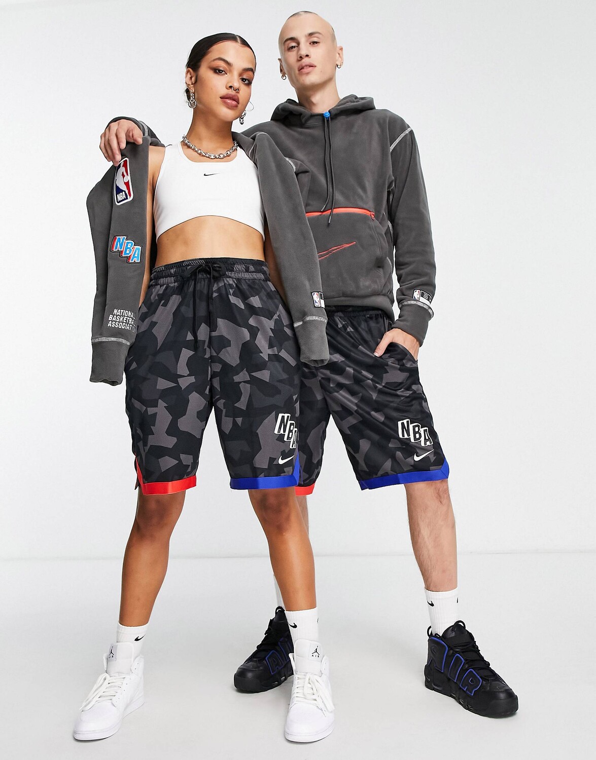 

Серые шорты унисекс с камуфляжным принтом Nike Basketball NBA N31 DNA