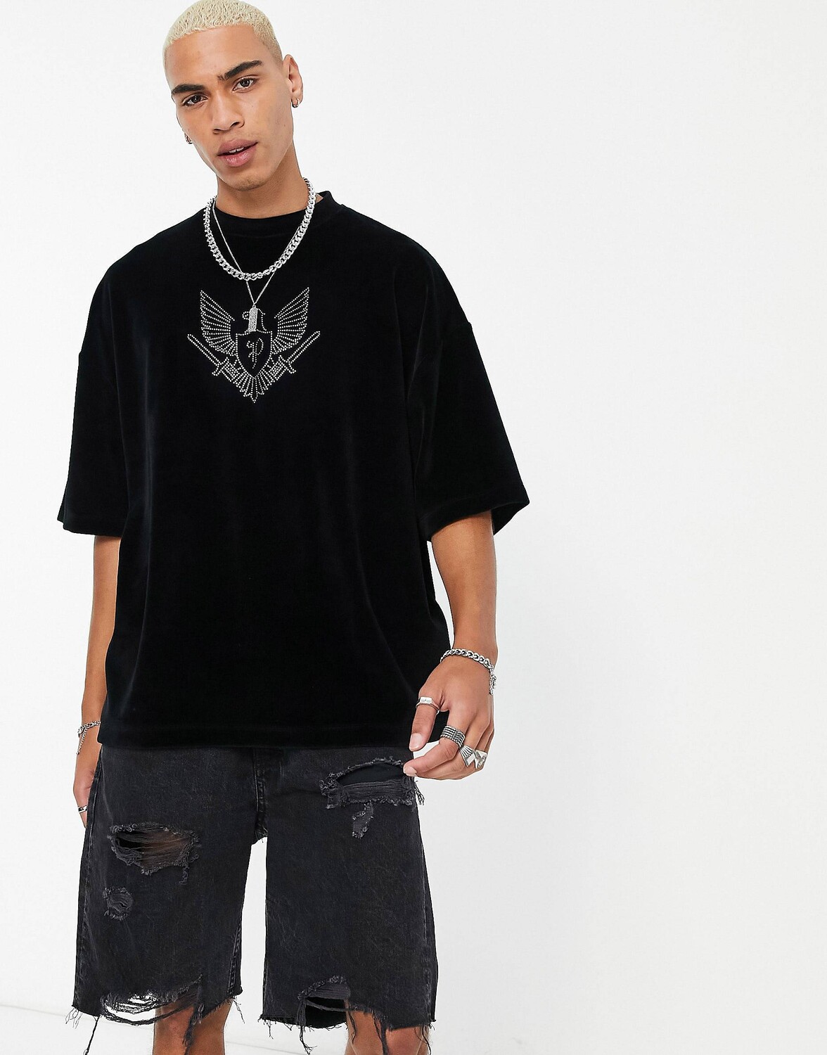 

Черная велюровая футболка оверсайз с заклепками ASOS DESIGN, Черный