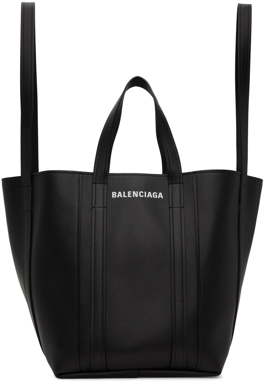 

Черная объемная большая сумка с короткими ручками Everyday XL East-West Balenciaga