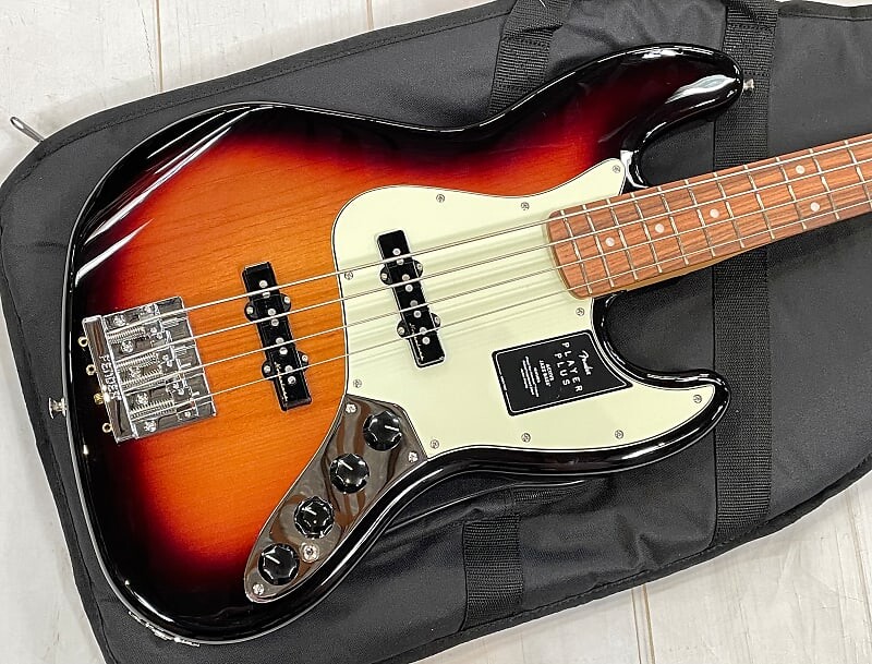 

Гитара Fender Player Plus Active Jazz Bass PF 2021