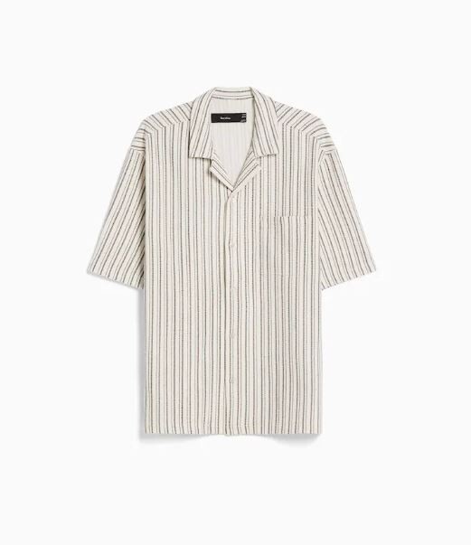 

Рубашка в стиле рустик в полоску с короткими рукавами Bershka Rustic Striped Short Sleeve, белый/бежевый