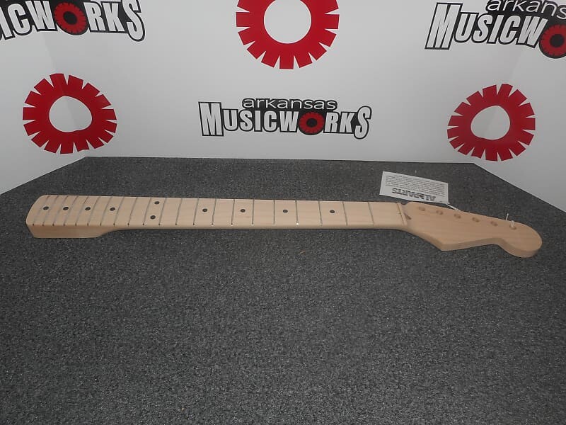 

Allparts Fender Licensed Strat Neck, Maple, Vee Shaping, SMO-V