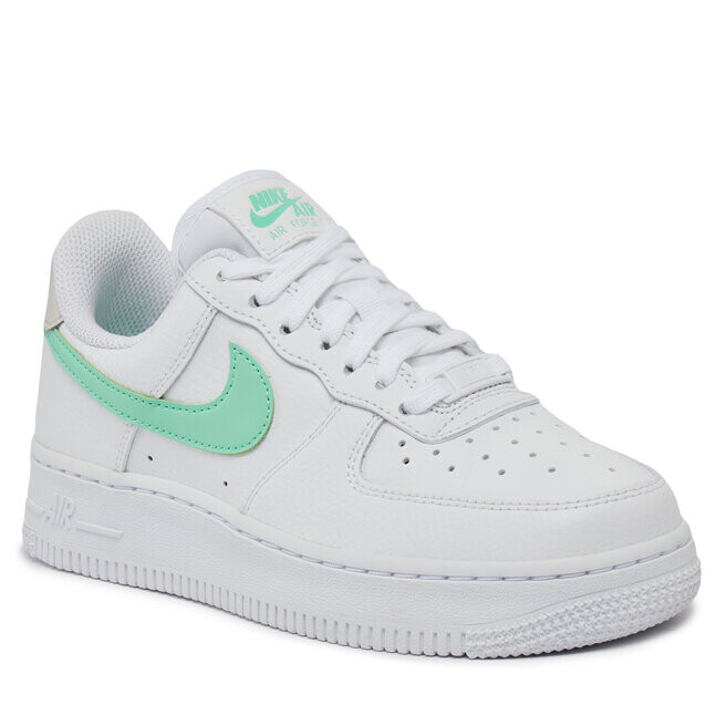 

Кроссовки Nike AirForce, белый