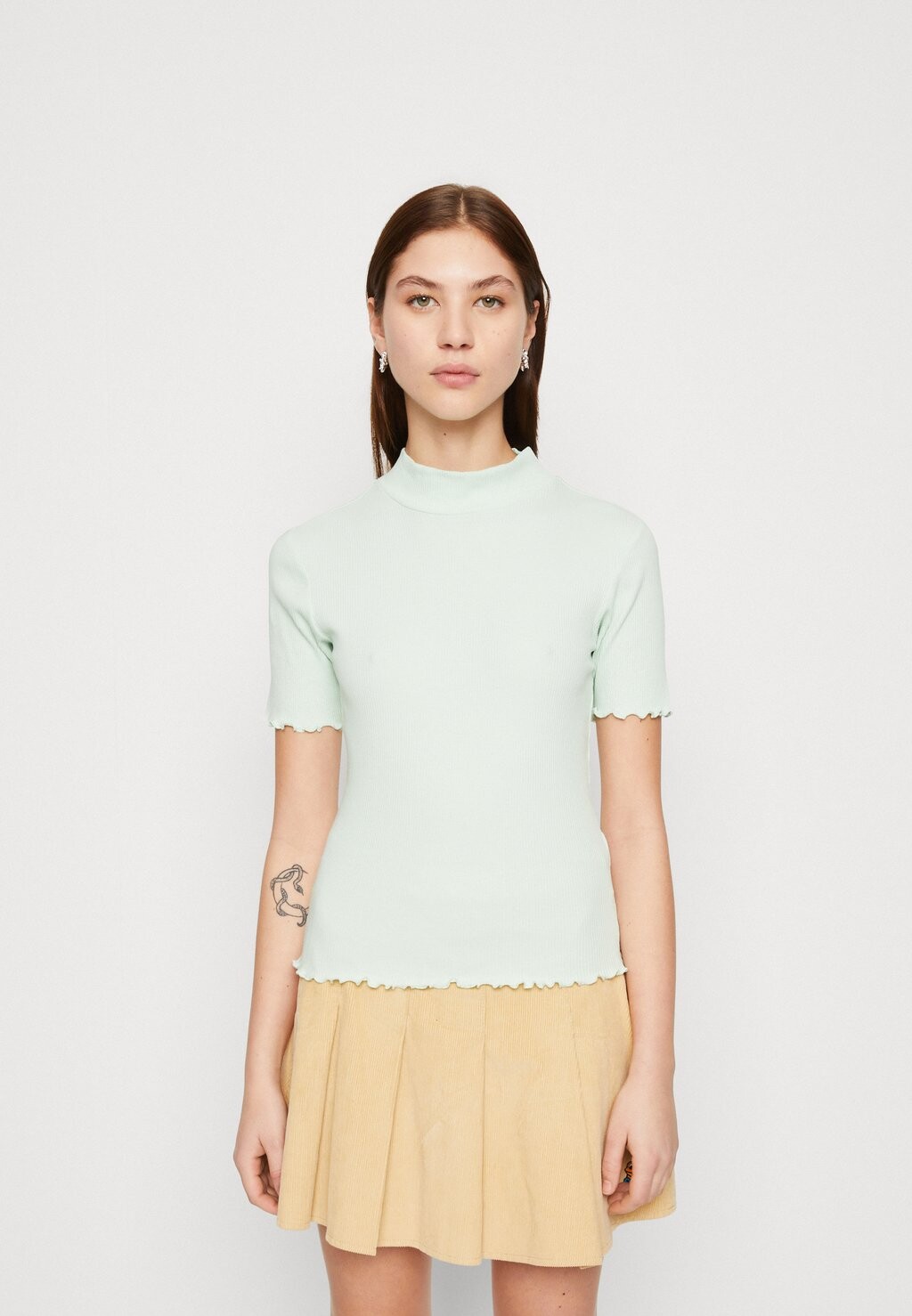 

Базовая футболка Scotch & Soda