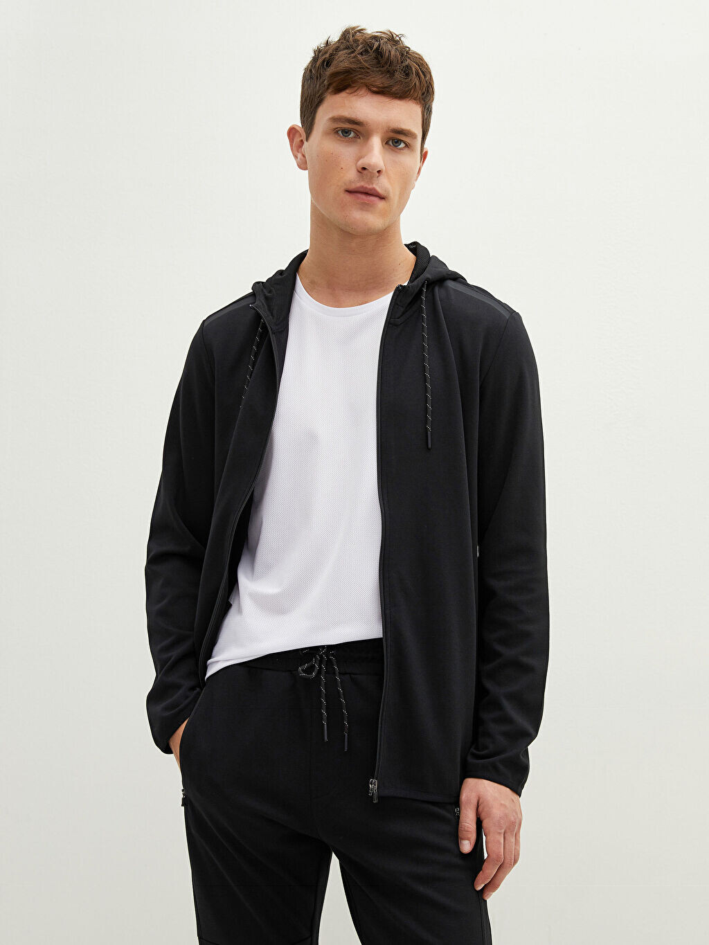 

Мужской кардиган для активного спорта Slim Fit Hoodie LCW Active, Черный