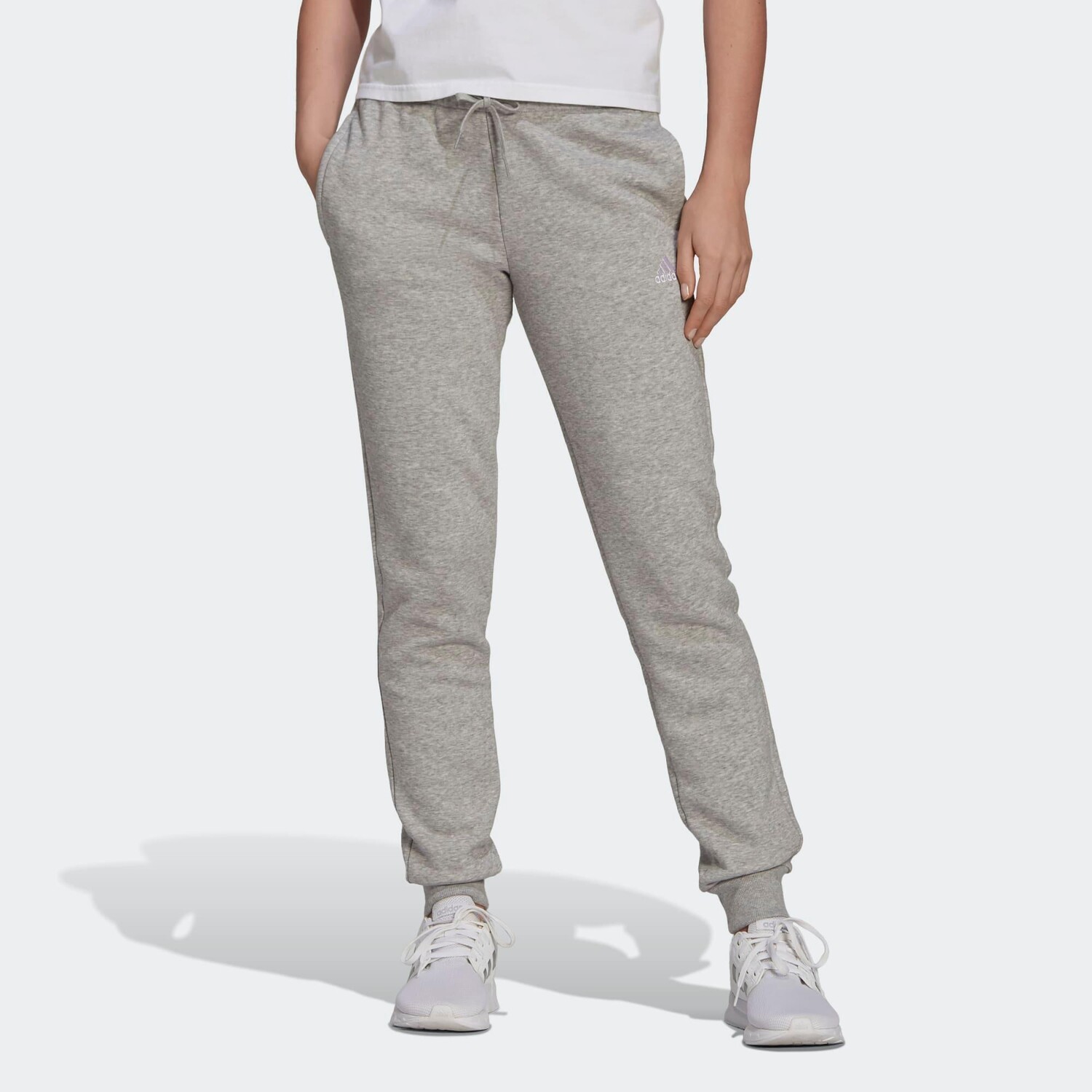 

Спортивные штаны Adidas Fitness Soft Training Brand Love мужские черные