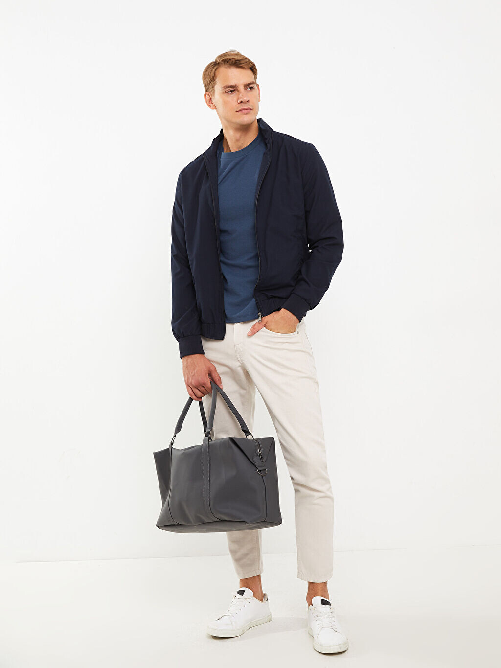 

Мужское пальто со стоячим воротником стандартной выкройки LCWAIKIKI Classic, Черный