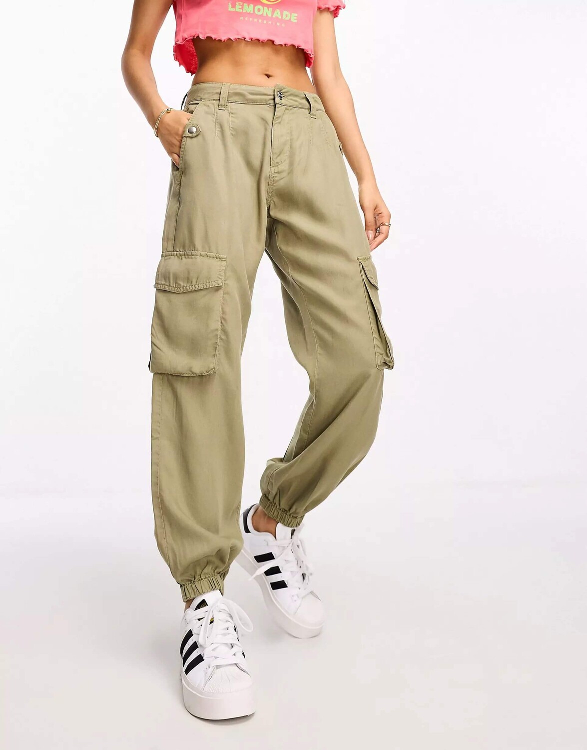 

Брюки Miss Selfridge Petite Cargo With Elasticated Hem, хаки