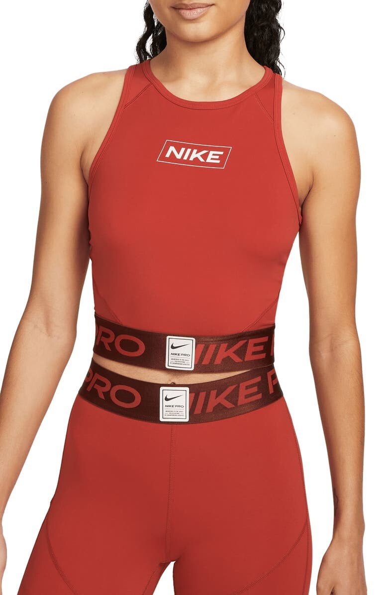 

Майка Pro Dri-FIT Graphic Crop Tank NIKE
