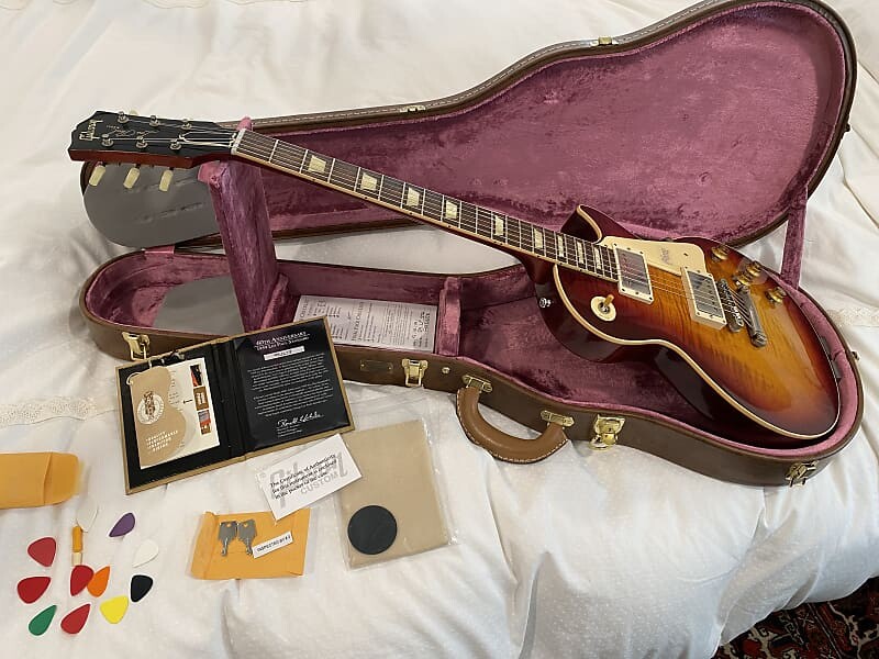 

Электрогитара Gibson Les Paul 60th Anniversary )