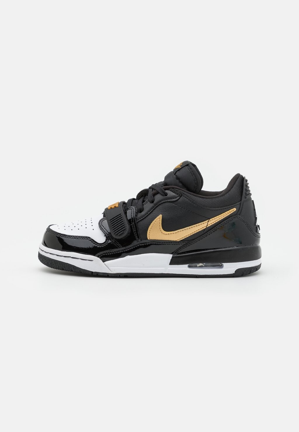 

Баскетбольные кроссовки AIR JORDAN LEGACY 312 UNISEX, цвет black/metallic gold/white