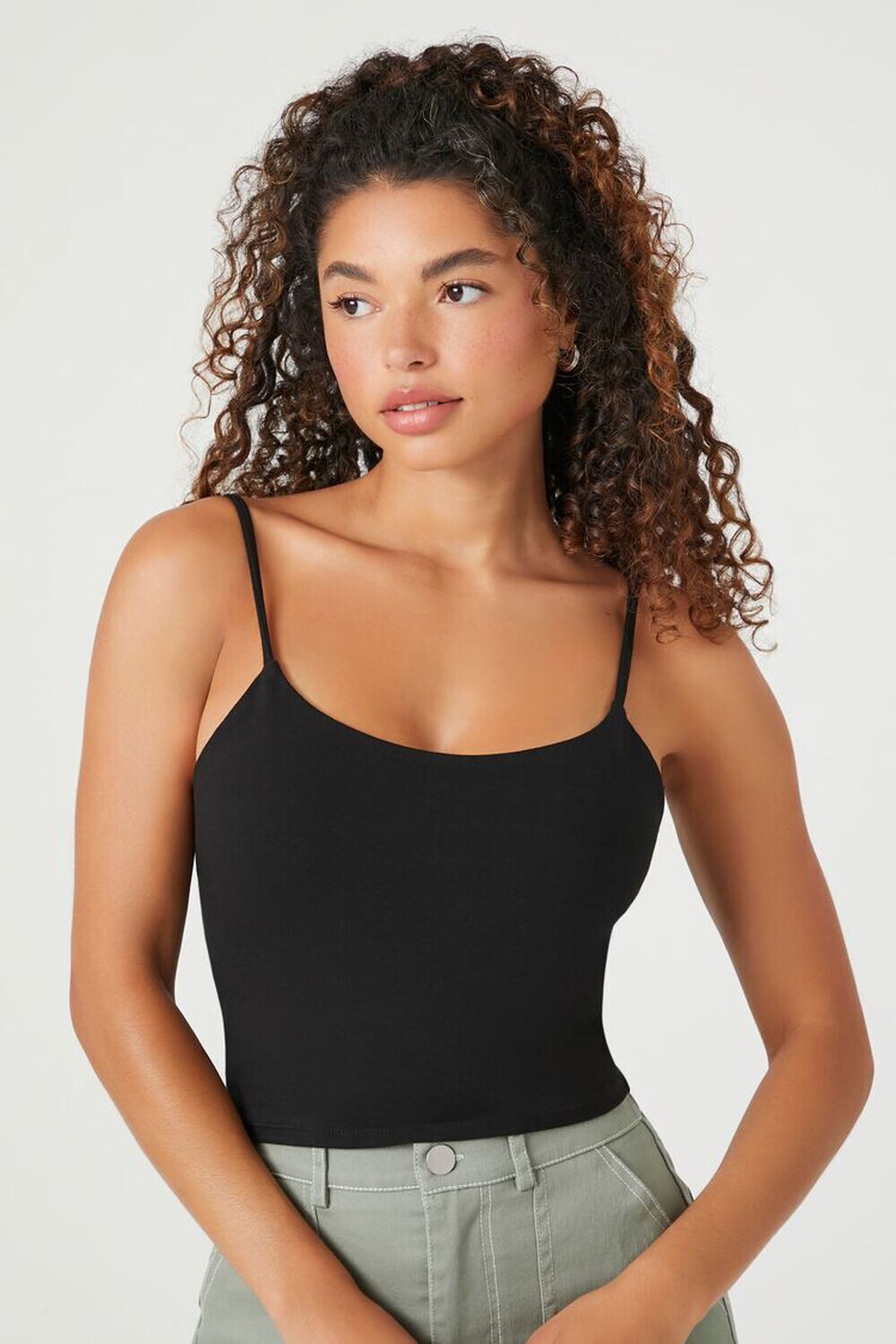 

Майка с глубоким вырезом на тонких бретелях Forever 21, черный