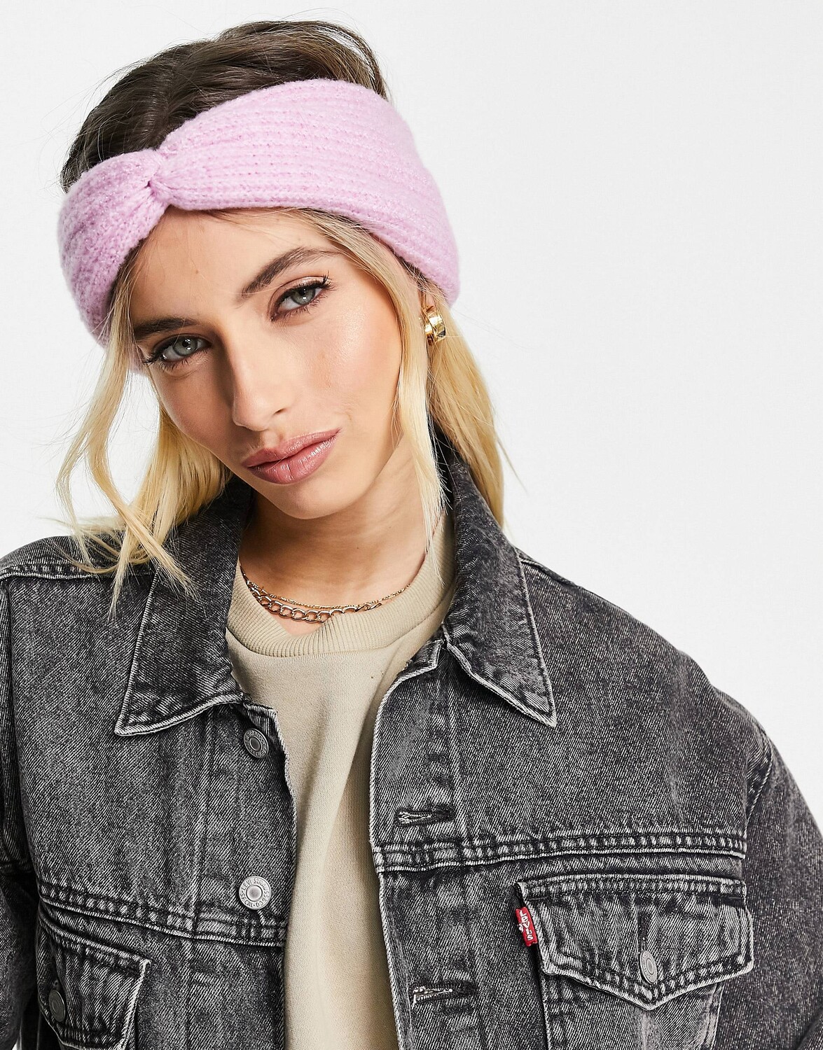 

Сиреневая фактурная вязаная повязка на голову ASOS DESIGN