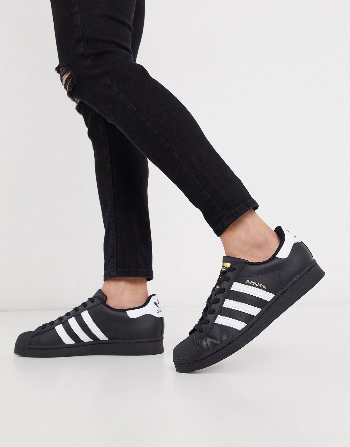 

Черные кроссовки adidas Originals Superstar
