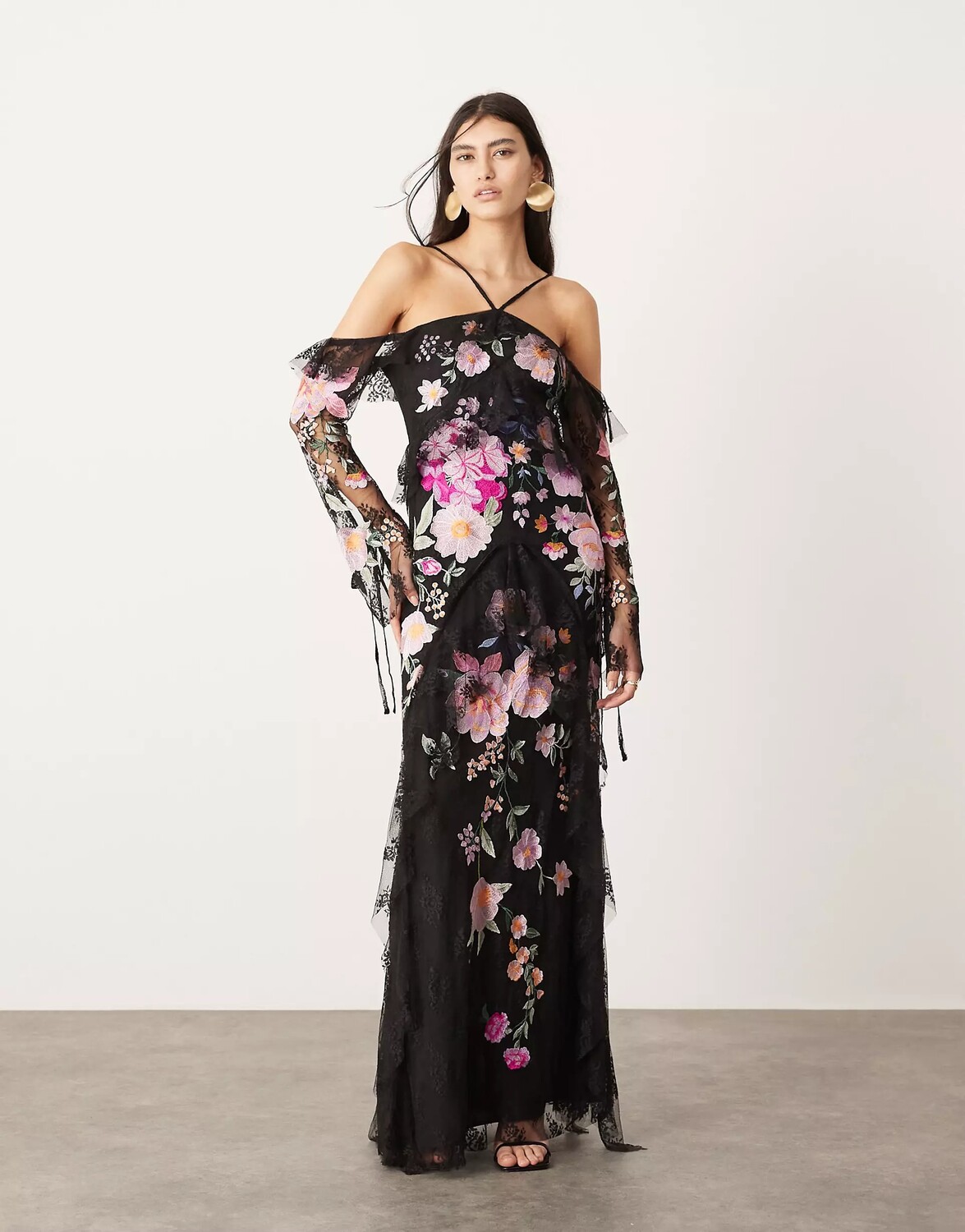 

Платье Asos Edition Embroidered Pattern, черный