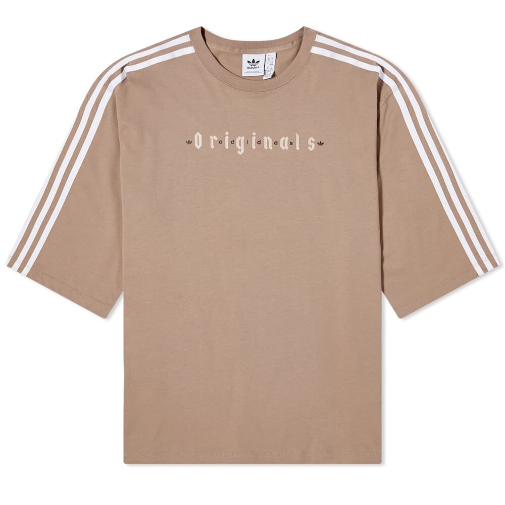 

Футболка оверсайз Adidas